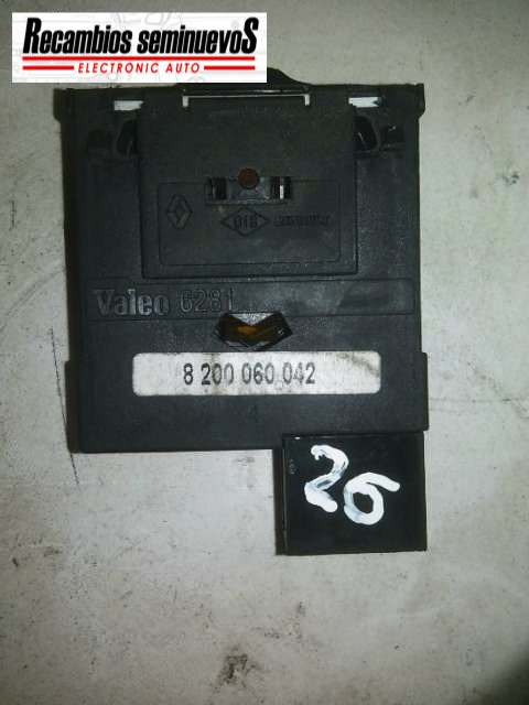Buton faruri VALEO RENAULT CLIO 2 82000600428200060042