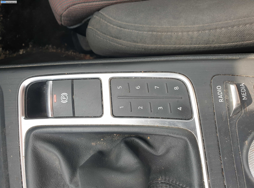 Buton Frana De Mana Electrica Audi A4 B9 NFL Non Facelift 2015 - 2019 [K4069]
