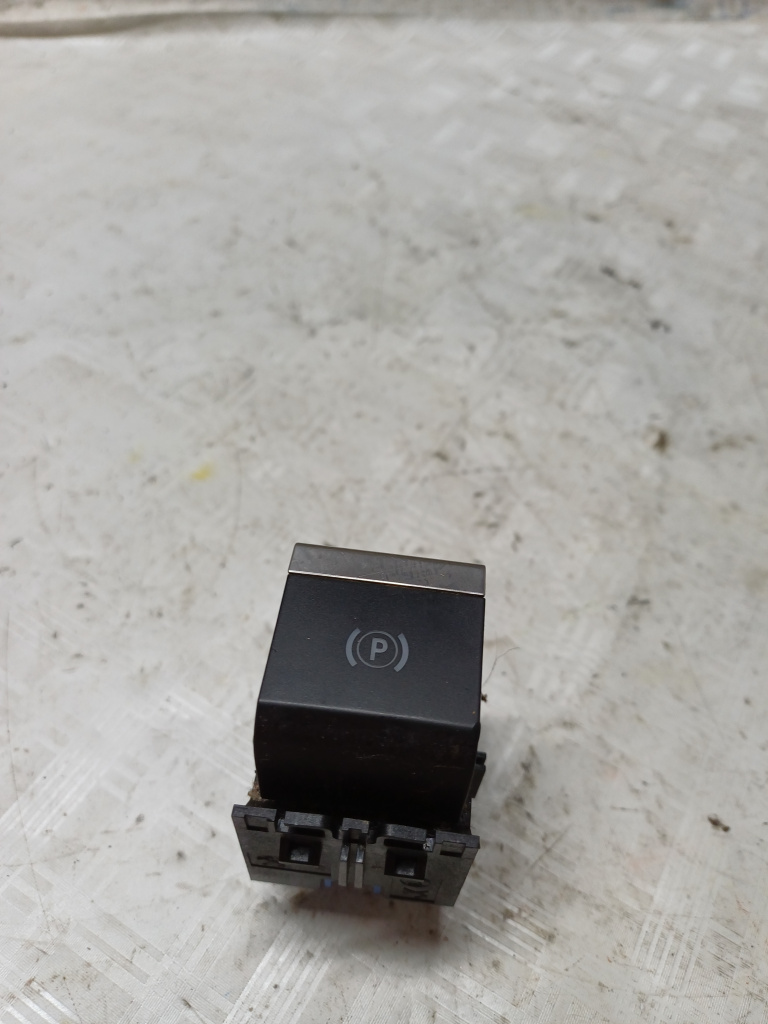 Buton frana mana Citroen C5 Aircross 1.2 Benzina 2019, 9813146377