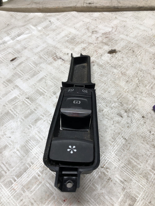Buton frana mana Renault Megane 4 - Motorina 2018, 3347006