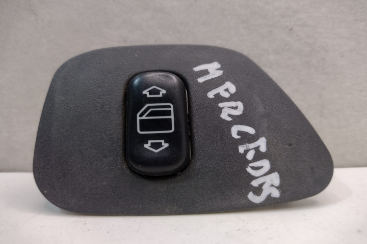 Buton Geam 534240 Mercedes-Benz E-Class W210/S210 [facelift] [1999 - 2002]
