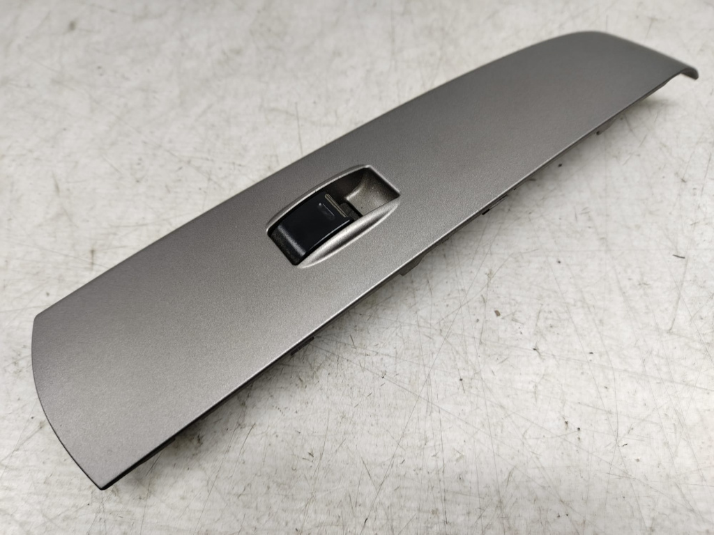 Buton geam 74231-47080 Toyota Prius 2 [2003 - 2011] 1.5 hybrid 1NZ-FXE