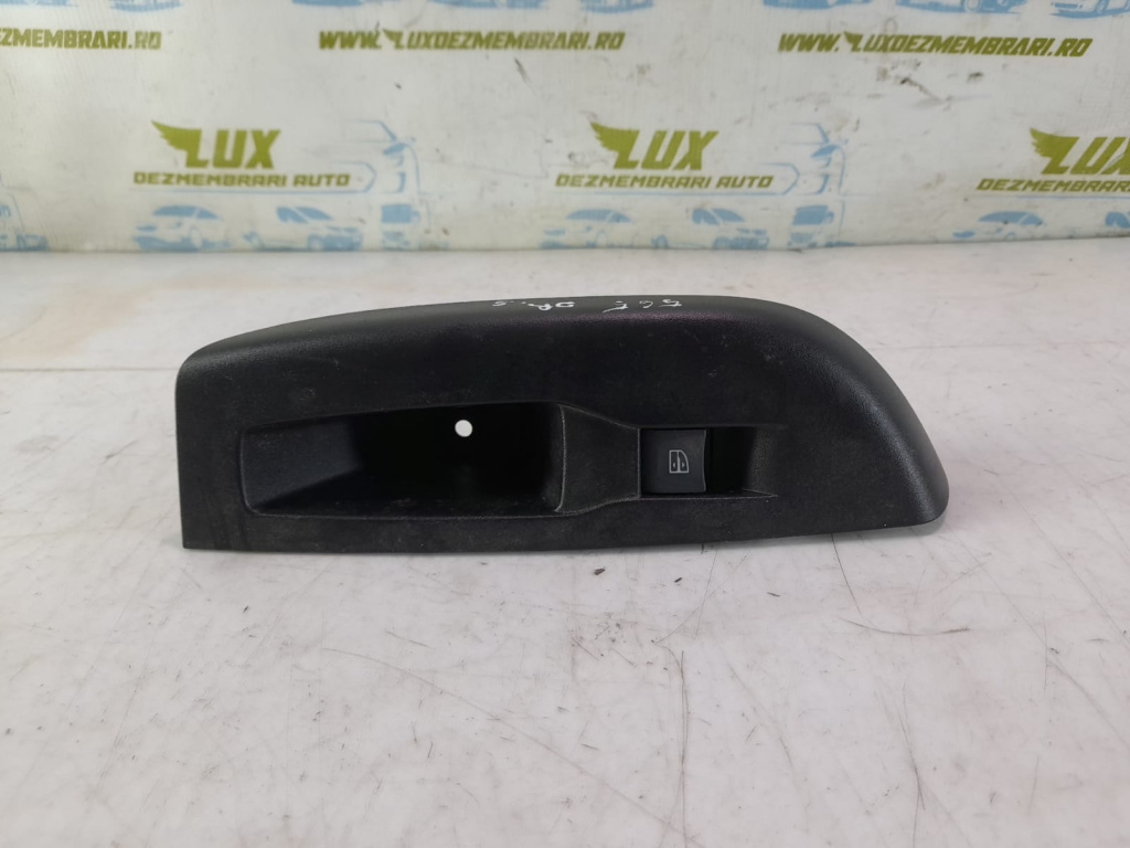 Buton geam 829506625R Dacia Spring [1st facelift] [2022 - 2024] 4DB401