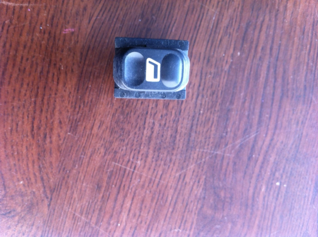 Buton geam Citroen Xsara [facelift] [2000 - 2004] Hatchback 2.0 HDI MT (90 hp) (N1) 2.0 HDi