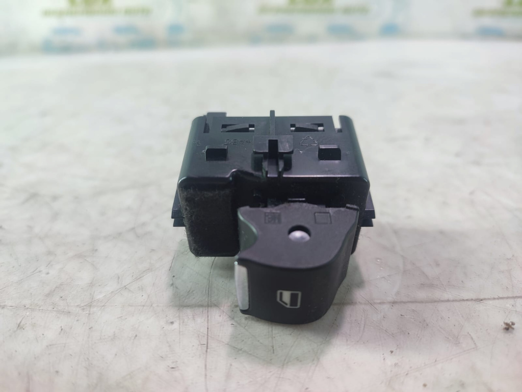 Buton geam DG9T-14529-ABW Ford Mondeo MK5 [2014 - 2020] 2.0 tdci t8cd 4x4