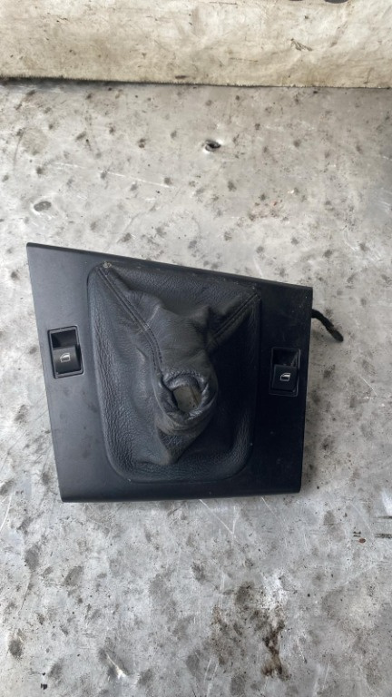 Buton geam dreapta BMW seria 3 E46 2.0 D an 2001 cod 6902176 / 6902177