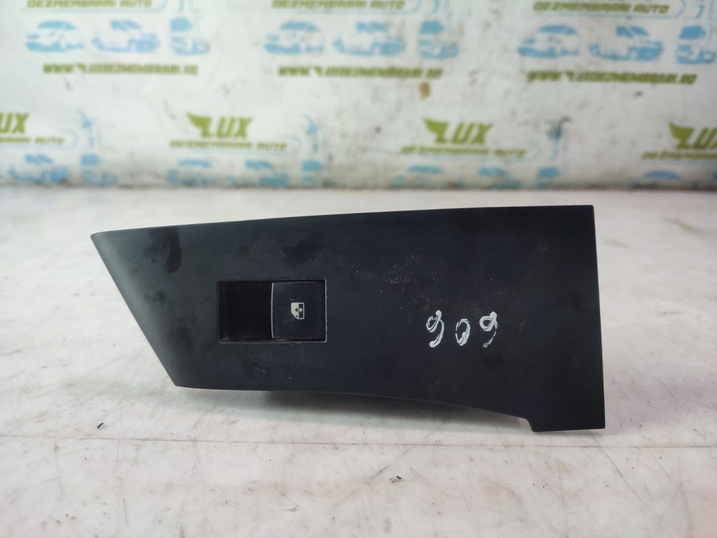 Buton geam dreapta fata 13301886 Opel Astra J [facelift] [2012 - 2018] 1.7 cdti A17DTS