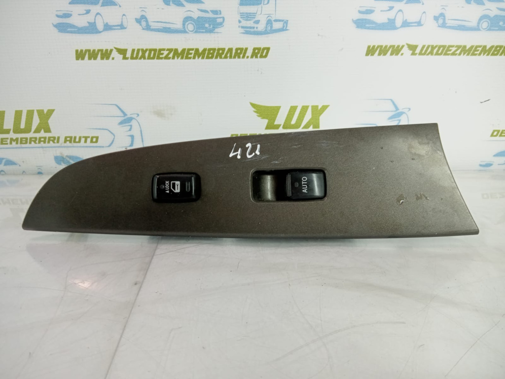 Buton geam dreapta fata 74231-53090 Lexus IS XE20 [2005 - 2010] 2.2 d 2AD-FHV
