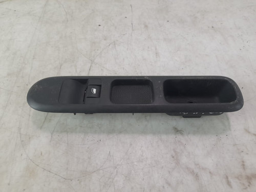 Buton geam dreapta fata Kia Ceed 3 [facelift] [2021 - 2024] 1.5 t-gdi G4LH