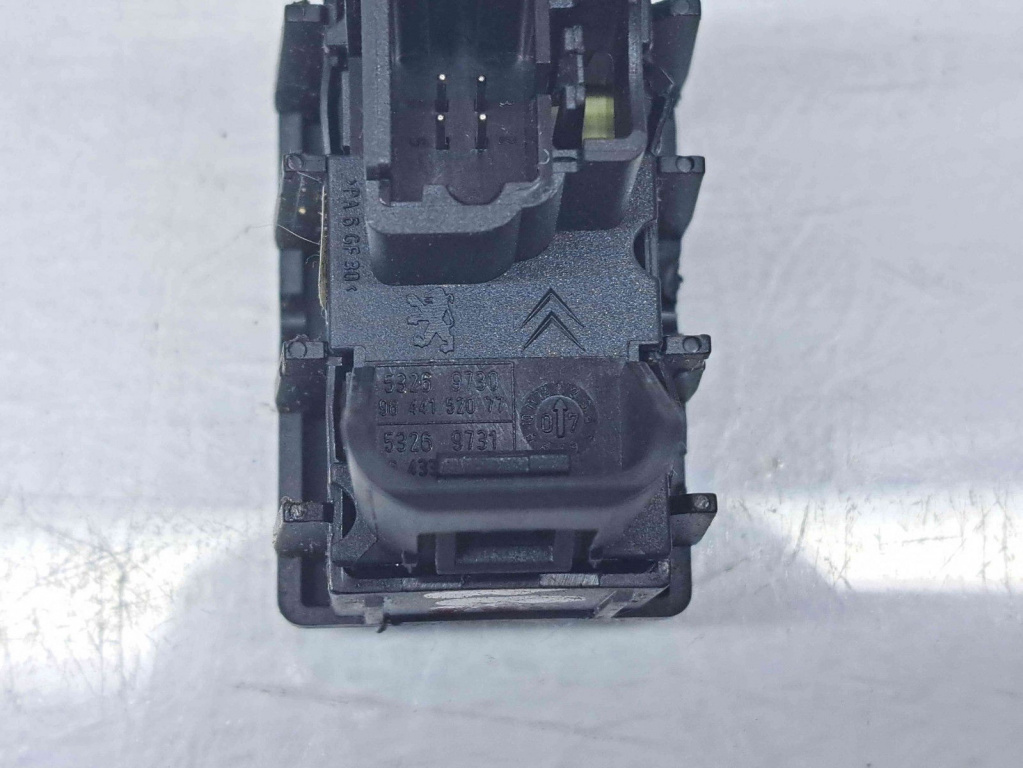 Buton geam dreapta fata Peugeot 307 Break [Fabr 2002-2008] 9644152077