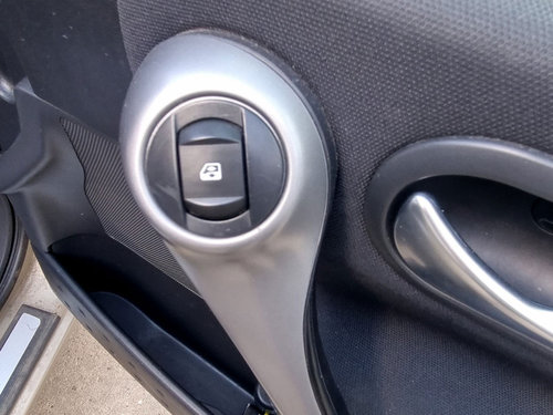 Buton geam dreapta fata Renault Megane 2 [Fabr 2002-2008] 1.5 DCI K9K722 60KW / 82CP