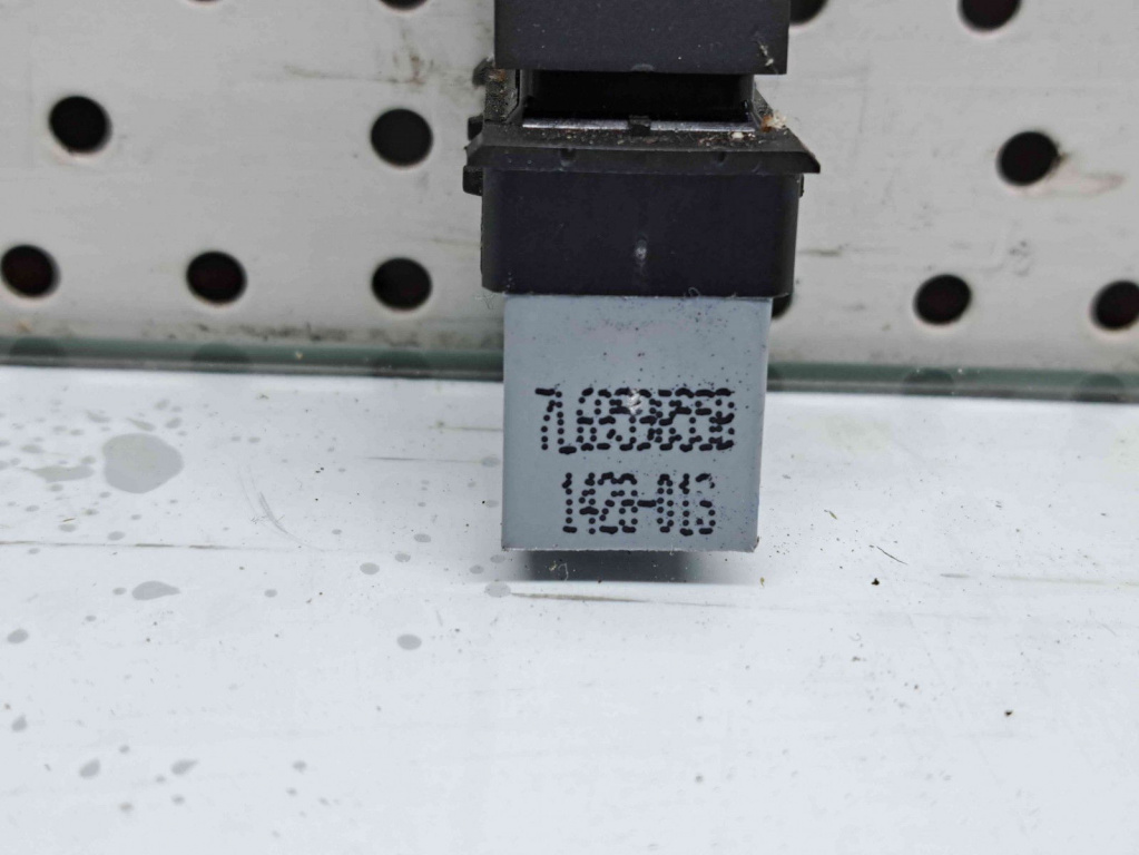 Buton geam dreapta fata Seat Leon (1P1) [Fabr 2005-2011] 7L6959855B