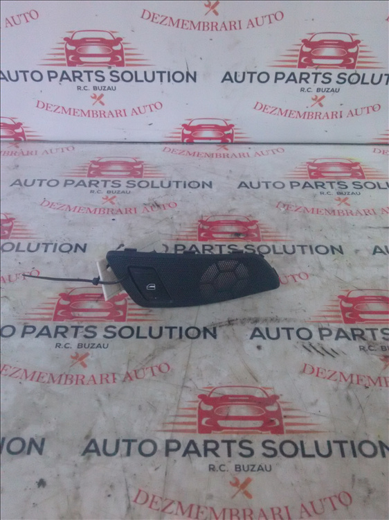 Buton geam dreapta fata SKODA OCTAVIA 2 2.0 TDI an fabr 2011