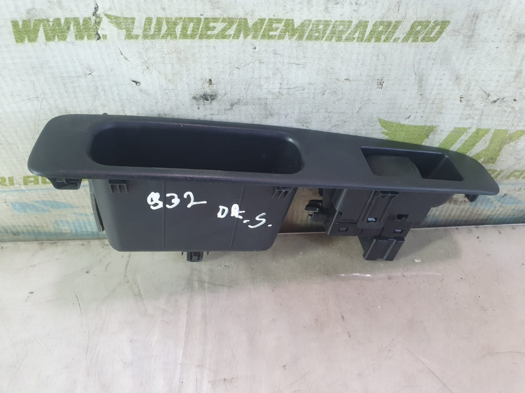 Buton geam dreapta spate 25411br00a 82950Jd000 Nissan Qashqai J10 [facelift] [2010 - 2014] 1.5 dci k9k430