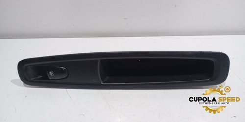Buton geam dreapta spate 829508687R Renault Kadjar [2015 - 2018]