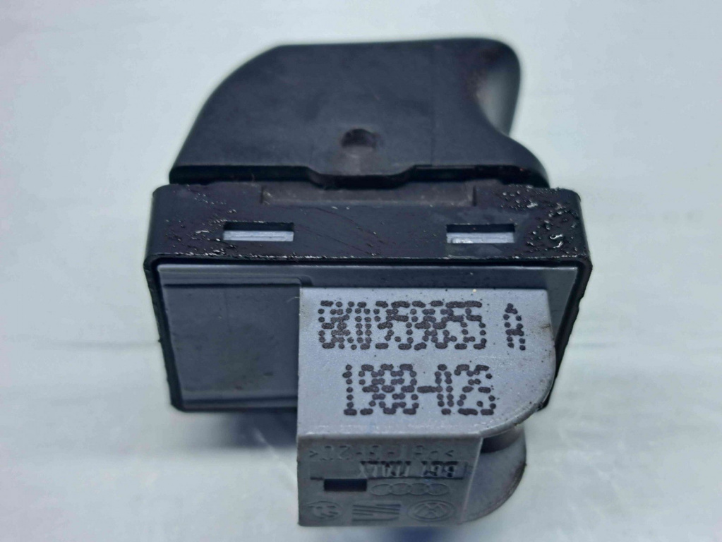Buton geam dreapta spate Audi A4 (8K2, B8) [Fabr 2008-2015] 8K0959855A 1.8 Benz CABA 88KW / 120CP
