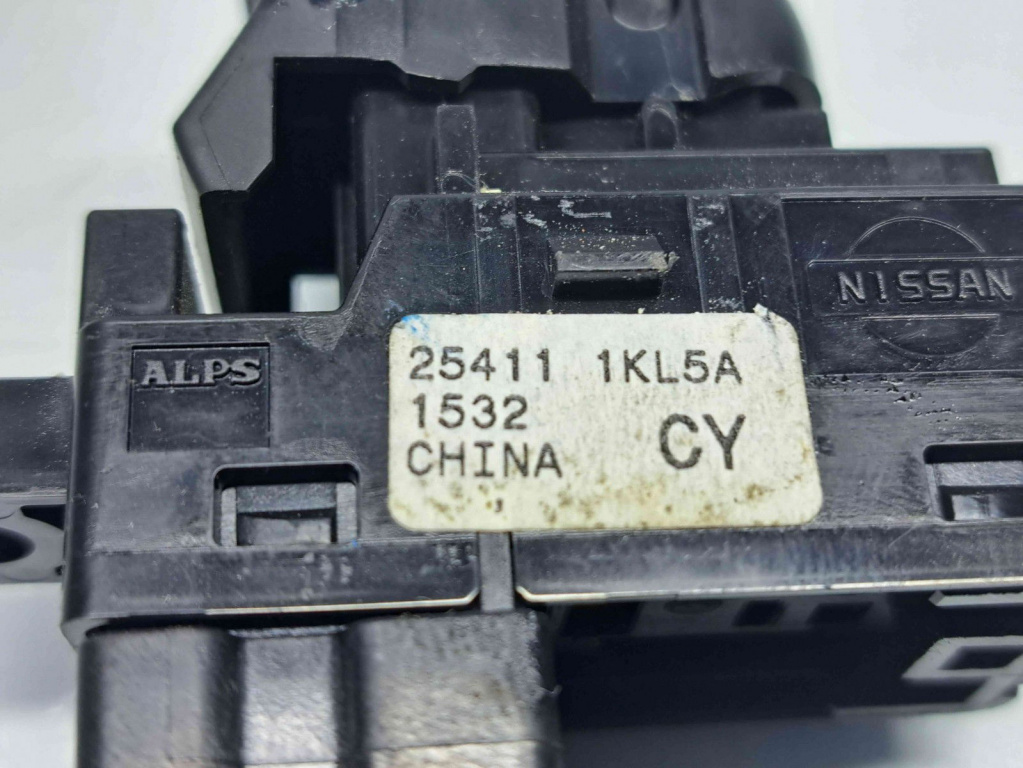 Buton geam dreapta spate Nissan Juke [Fabr 2010-2014] Hatchback 25411