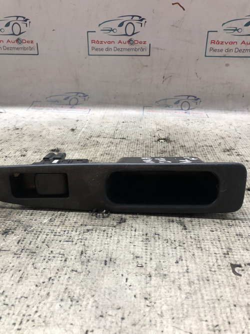 Buton geam dreapta spate Nissan Qashqai 1.6 Motorina 2012, 25411BR00A