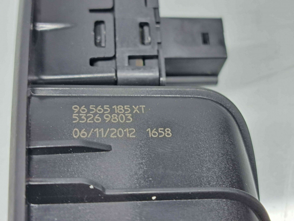 Buton geam dreapta spate Peugeot 308 [Fabr 2007-2013] 96565185