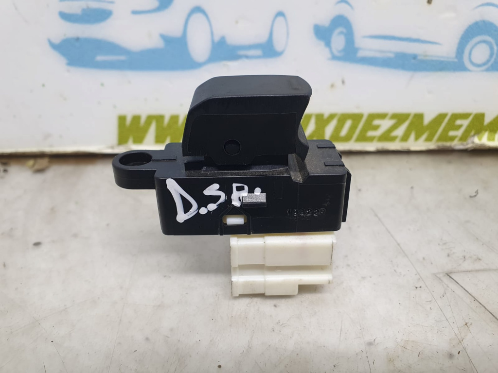 Buton geam dreapta spate Suzuki Ignis 3 [2016 - 2020] 1.2 hybrid K12C