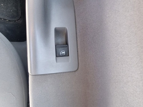 Buton geam dreapta spate Volkswagen Golf 5 Variant (1K5) [Fabr 2007-2009] 1.9 TDI BLS 77 KW / 105 CP