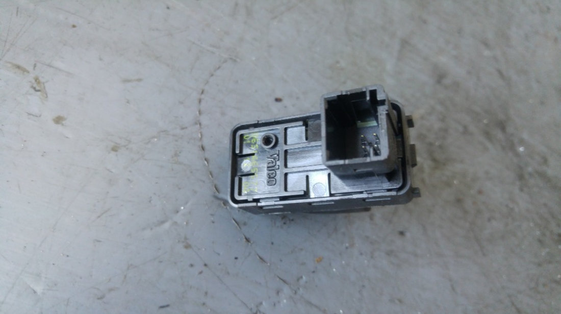 Buton geam electric dreapta citroen c4 2 usi 9651466677