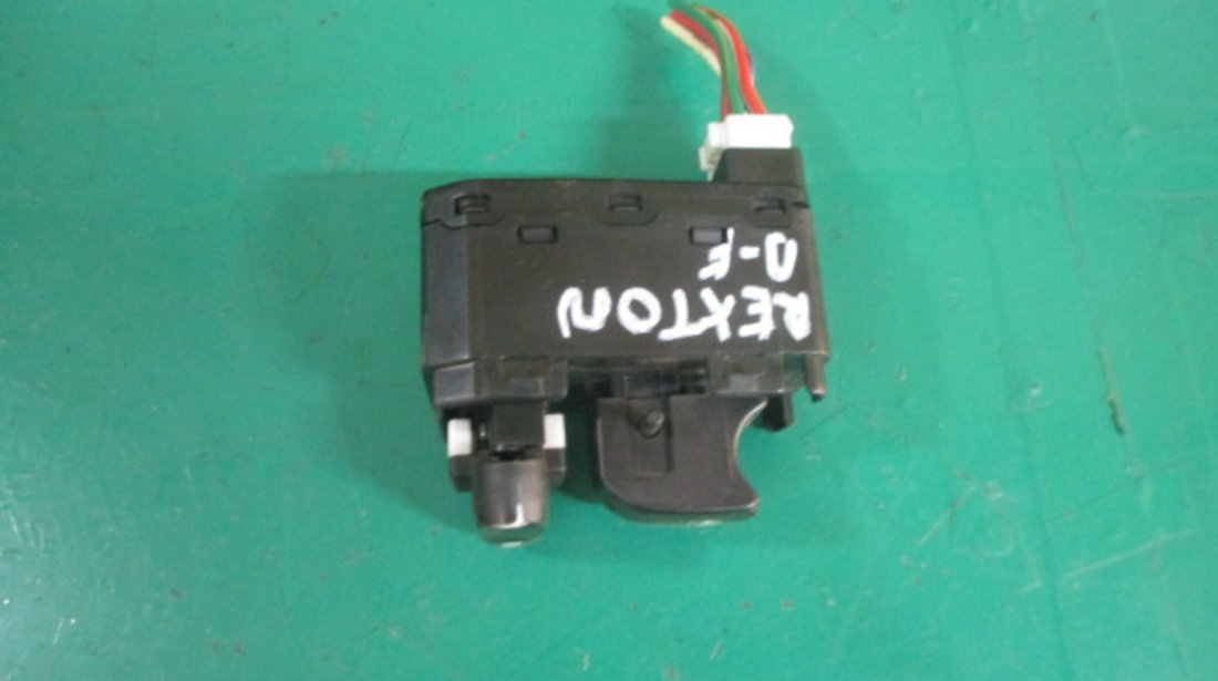 BUTON GEAM ELECTRIC DREAPTA FATA / BLOCARE USI SSANGYONG REXTON 4x4 FAB. 2002 - 2006 ⭐⭐⭐⭐⭐