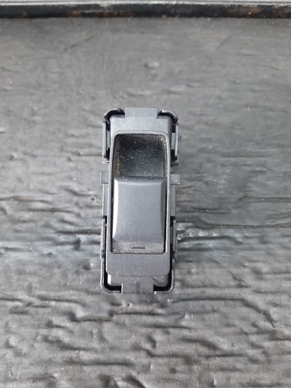 Buton geam electric dreapta fata dodge caliber 56040693ada
