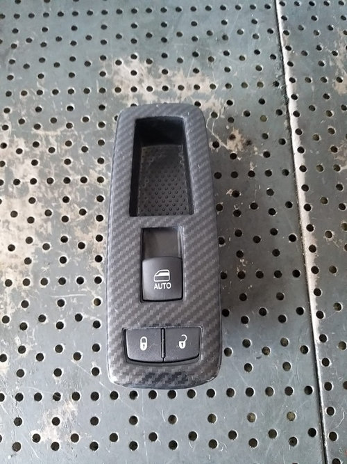 Buton geam electric dreapta fata jeep grand cherokee 4 wk wk2 68096692ad 10025585