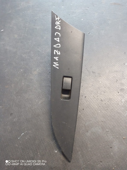 Buton geam electric dreapta fata , Mazda 3 COD- BP4K66370