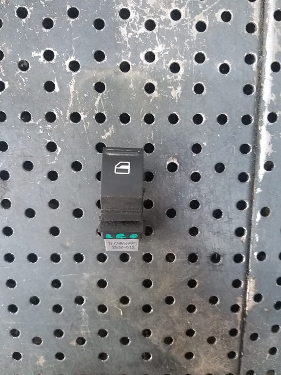 Buton geam electric dreapta fata seat leon 1p 7l6959855b