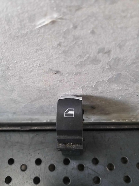 Buton geam electric dreapta fata vw golf 6 5k 5k0959855