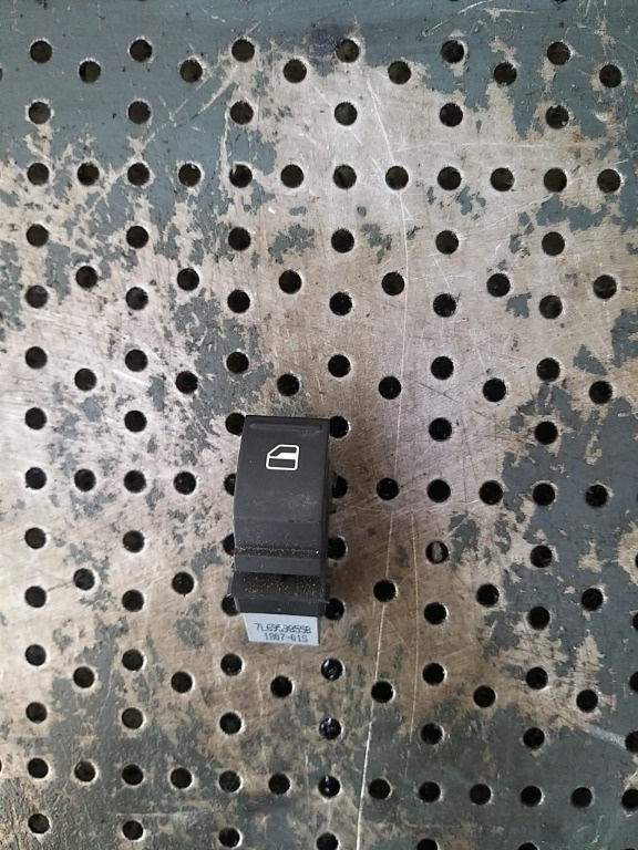 Buton geam electric dreapta fata vw passat b6 3c 7l6959855b