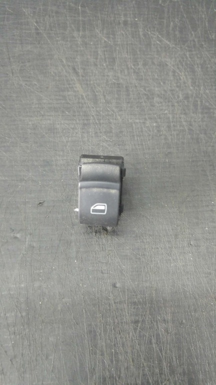 Buton geam electric dreapta spate audi a3 8p 4e0959855