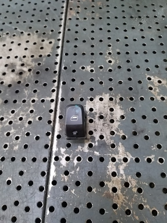 Buton geam electric dreapta spate audi a4 b8 8k 8k0959855a