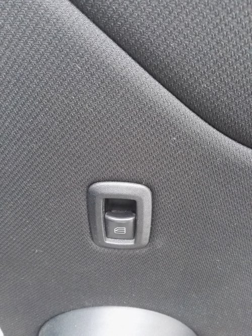 Buton geam electric dreapta spate Mercedes A150 W169