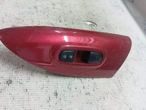 Buton geam electric Nissan Juke 2011