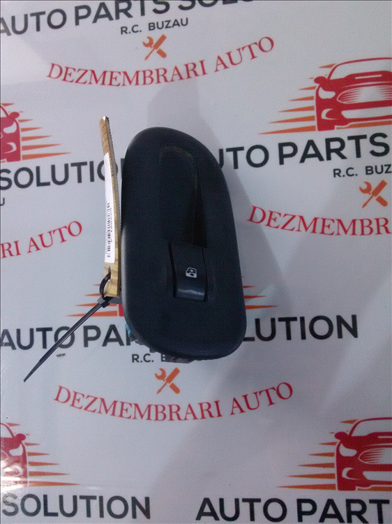 Buton geam electric RENAULT MASTER 2.3 D an fabr. 2015