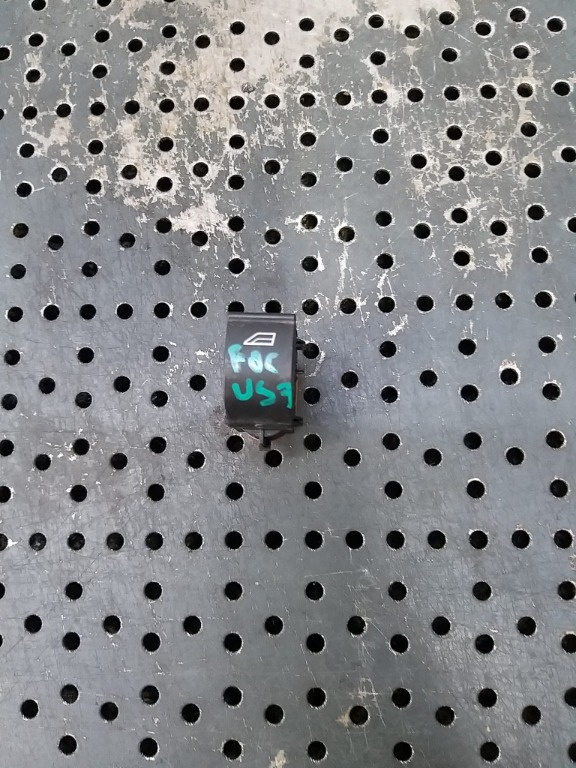 Buton geam electric stanga fata ford focus 3 cb8 bm5t14529ba