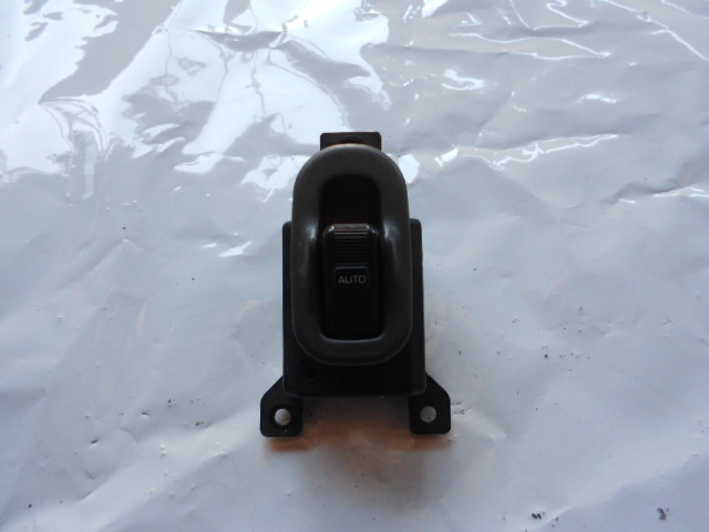 BUTON GEAM ELECTRIC STANGA FATA MAZDA 121 FAB. 1990 - 1998 ⭐⭐⭐⭐⭐