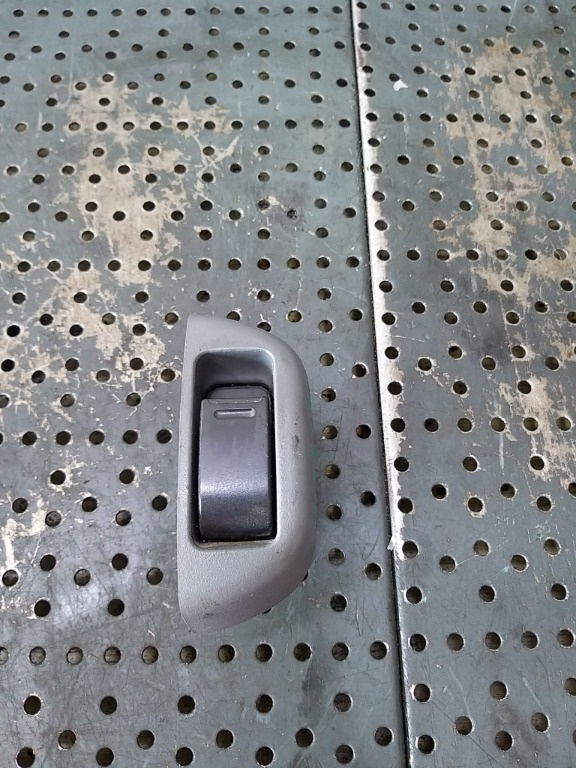 Buton geam electric stanga fata peugeot 107 742320h010