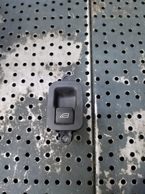 Buton geam electric stanga spate volvo v50 s40 30658449