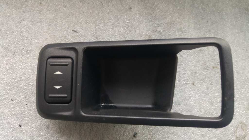 Buton geam electric usa dreapta spate ford c-max 3m51-226a36-adw