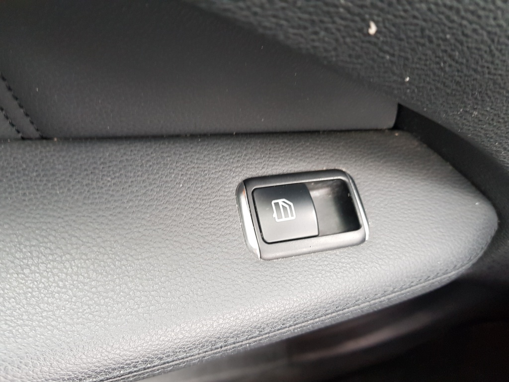 BUTON GEAM MERCEDES W212 E-CLASS