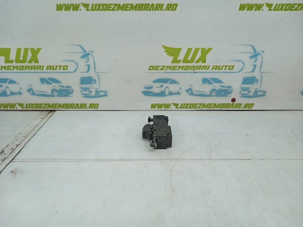 Buton geam MR587956 Mitsubishi L200 4 [2006 - 2011]