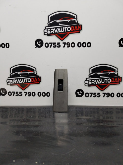 Buton geam Nissan Navara (2004->) 2.5 Motorina 2008, 82960EA300