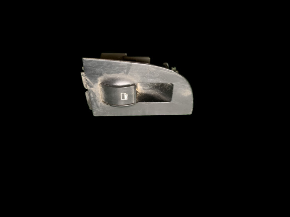 Buton geam pasager spate dreapta Audi A6 4B/C5 [1997 - 2001] Sedan 2.8 MT quattro (193 hp)