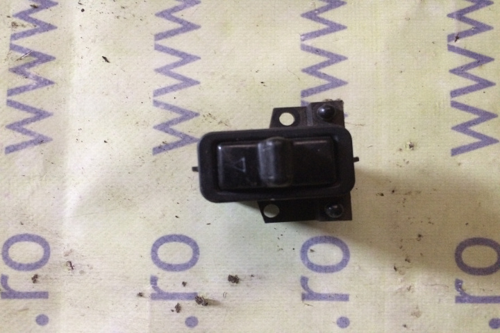 Buton geam pasager spate dreapta Jeep Grand Cherokee ZJ [1991 - 1999] SUV 4.0 AT (184 hp)