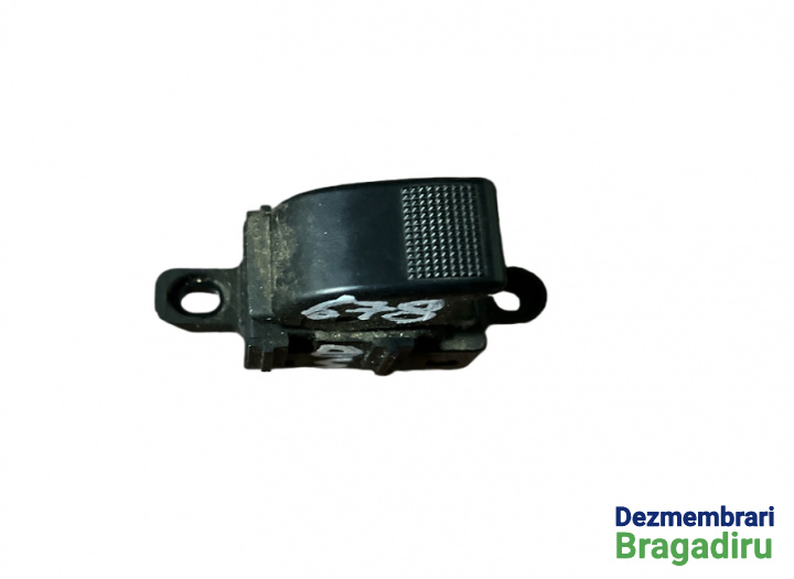 Buton geam pasager spate dreapta Mazda 6 GG [2002 - 2005] wagon 2.0 MT (141 hp)