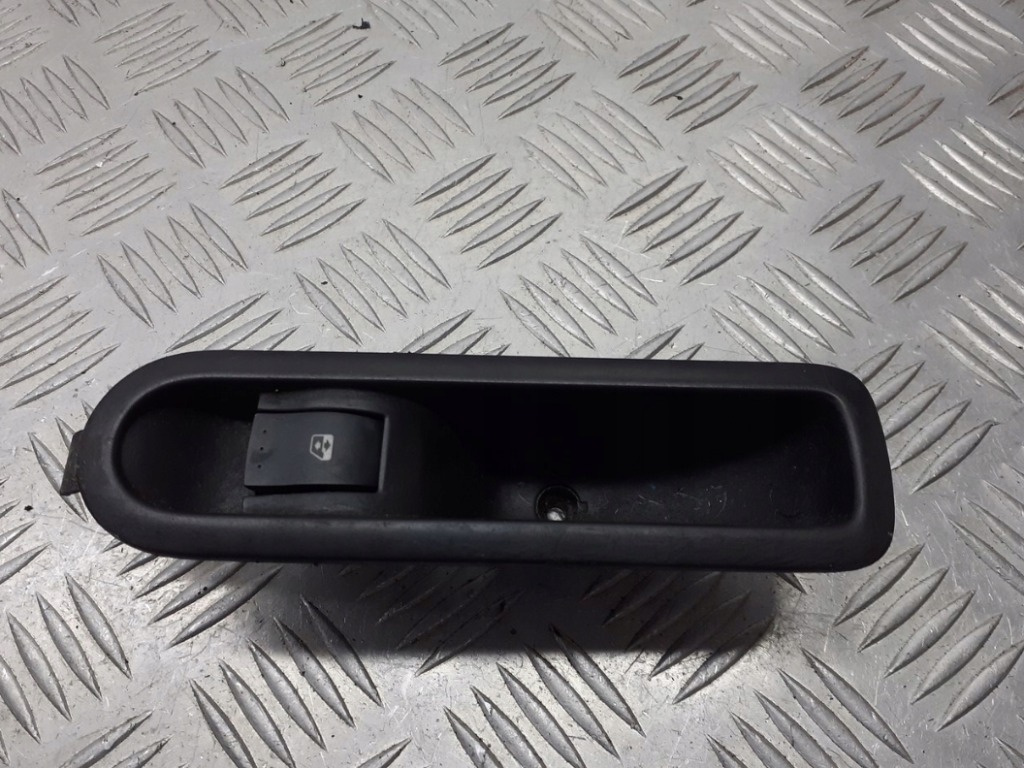 Buton geam spate 156013870 Renault Megane 2 an fab. 2002 - 2008